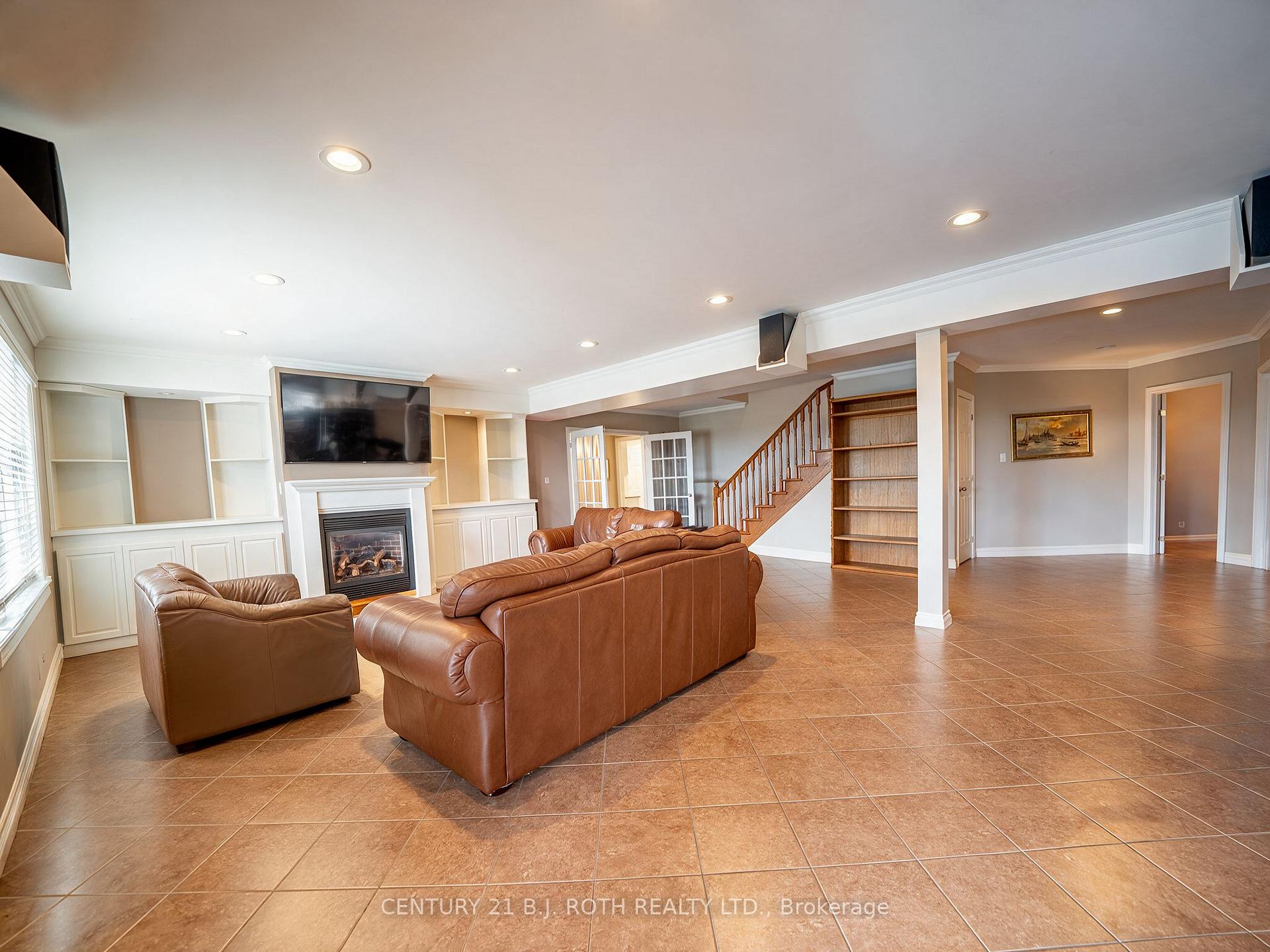 6 Mapleview Place