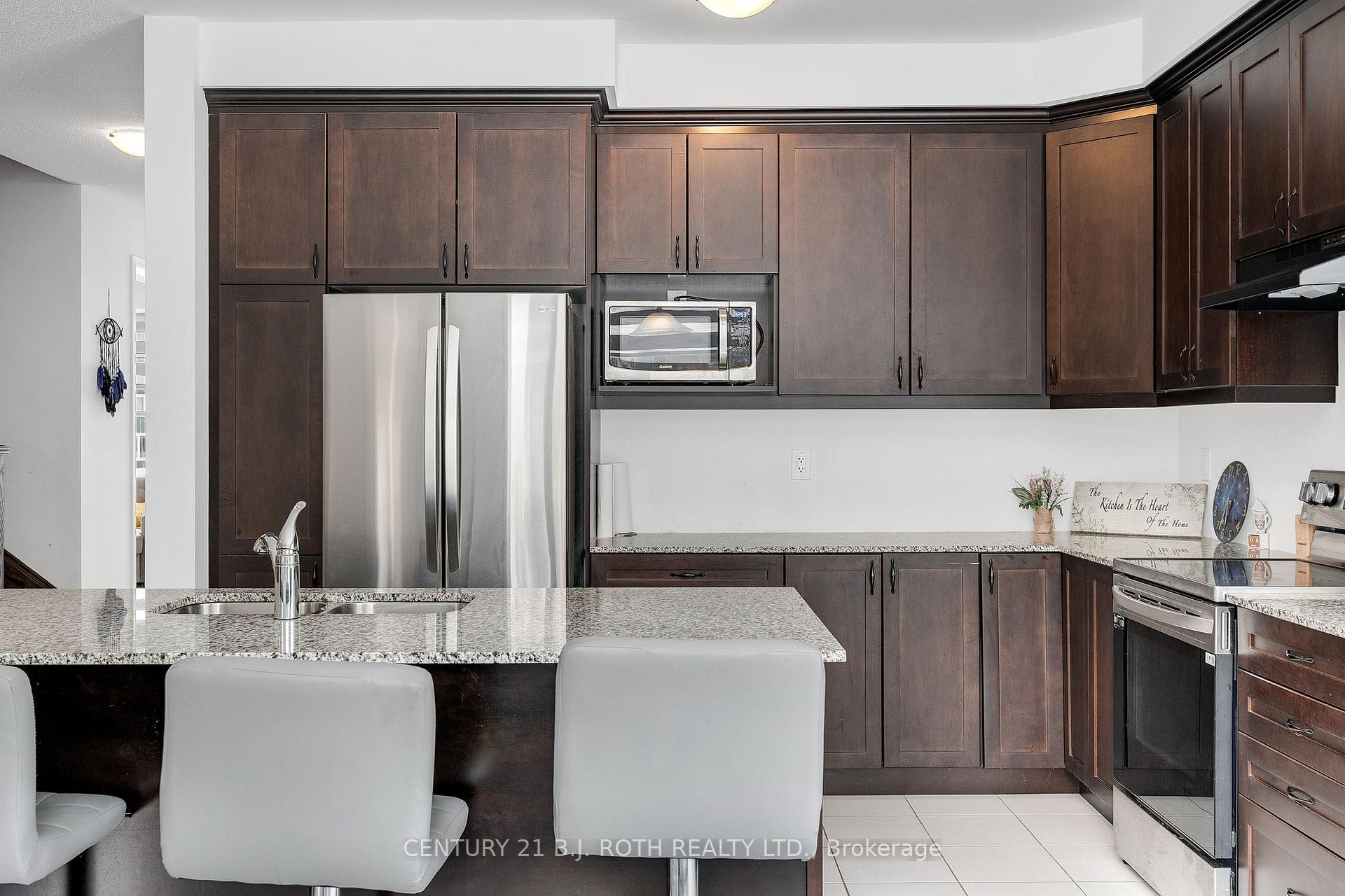 22 Dyer Crescent