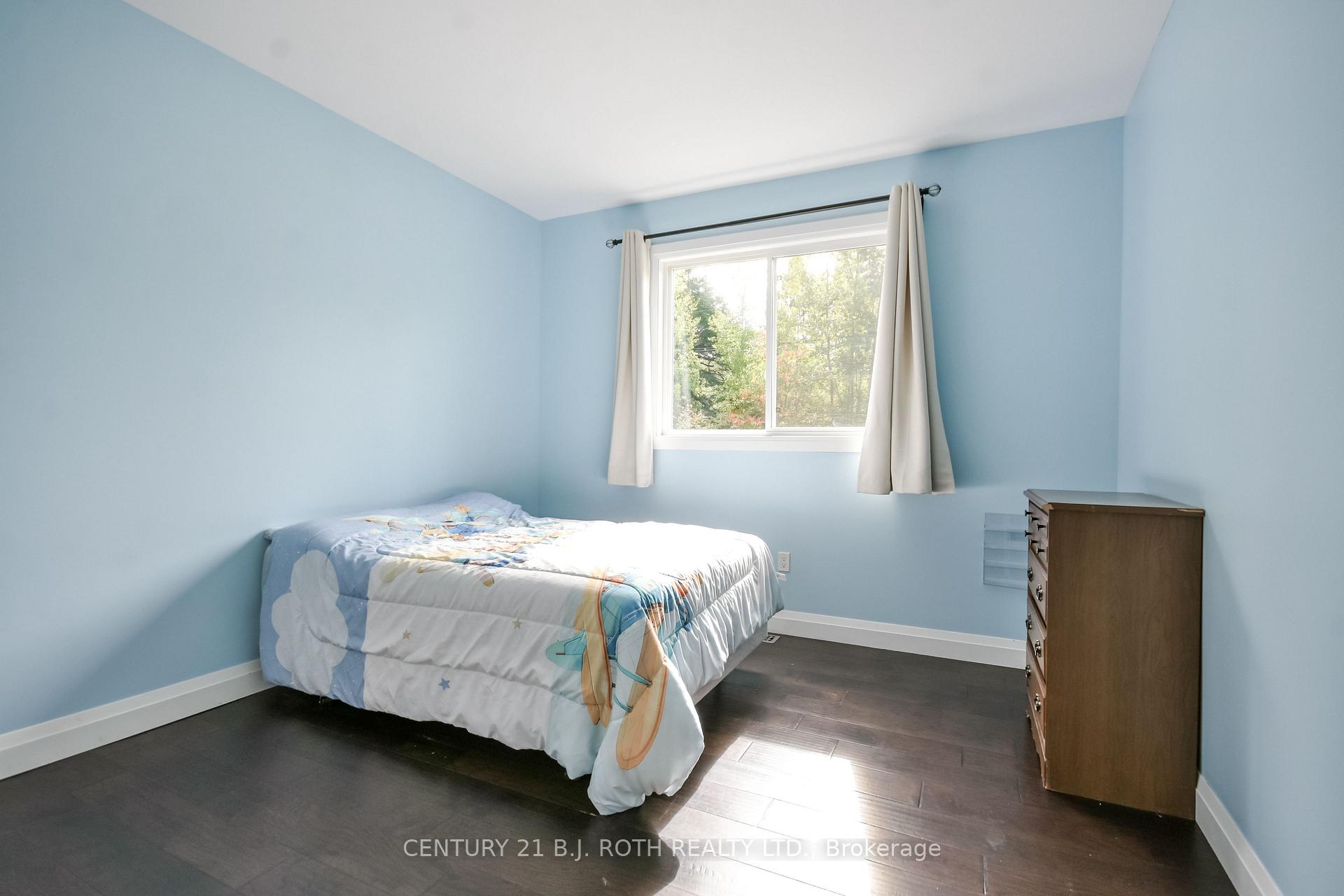 1289 MUSKOKA ROAD 117 Road