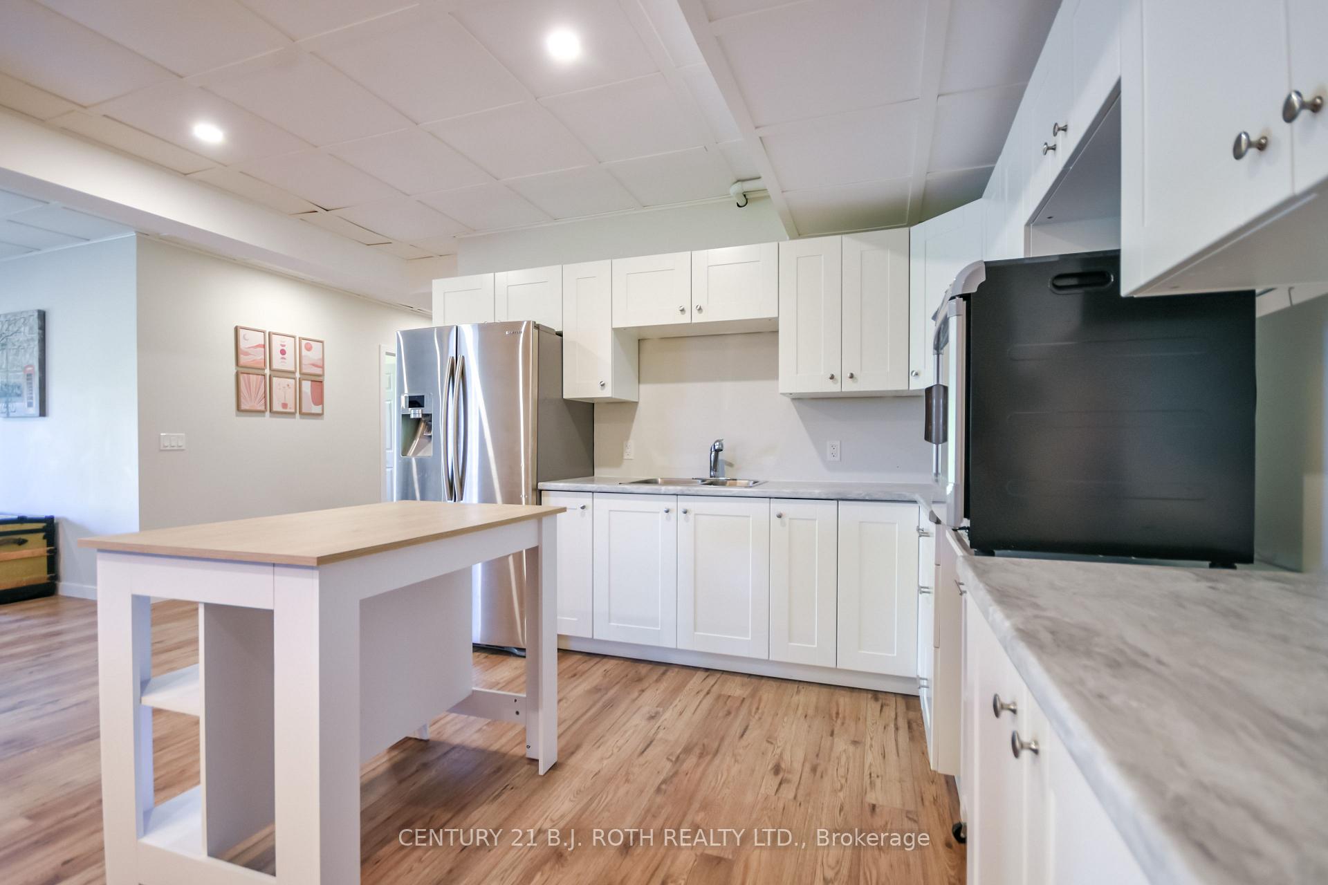 1289 MUSKOKA ROAD 117 Road