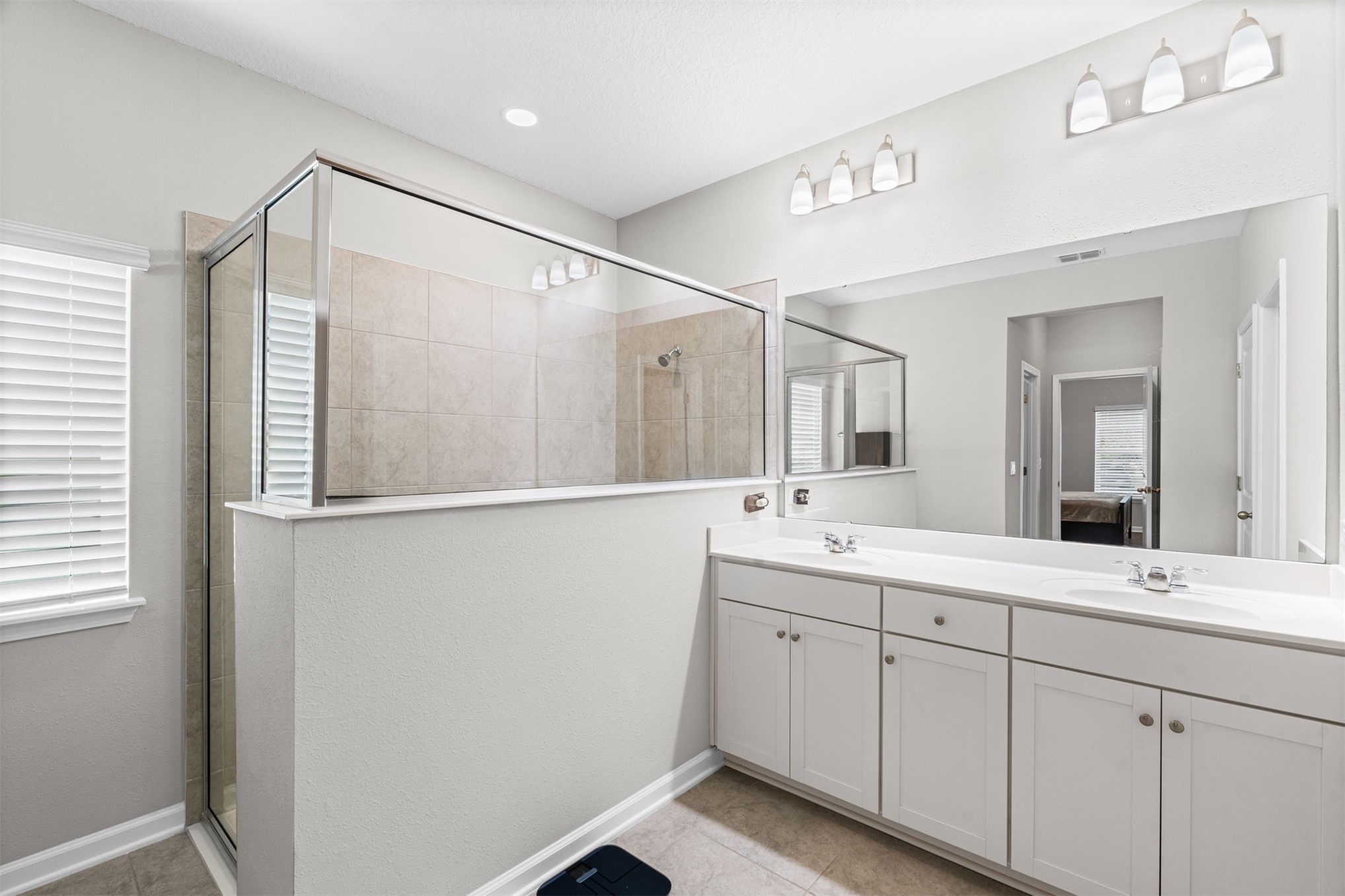 75209 CHELSEA GARDEN LANE