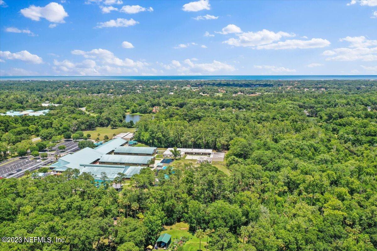 134 S ROSCOE Boulevard