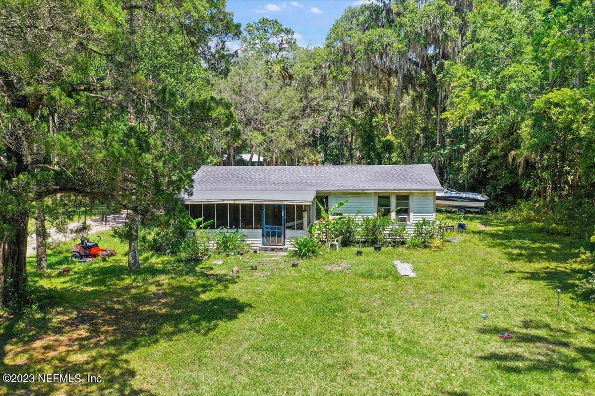 134 S ROSCOE Boulevard