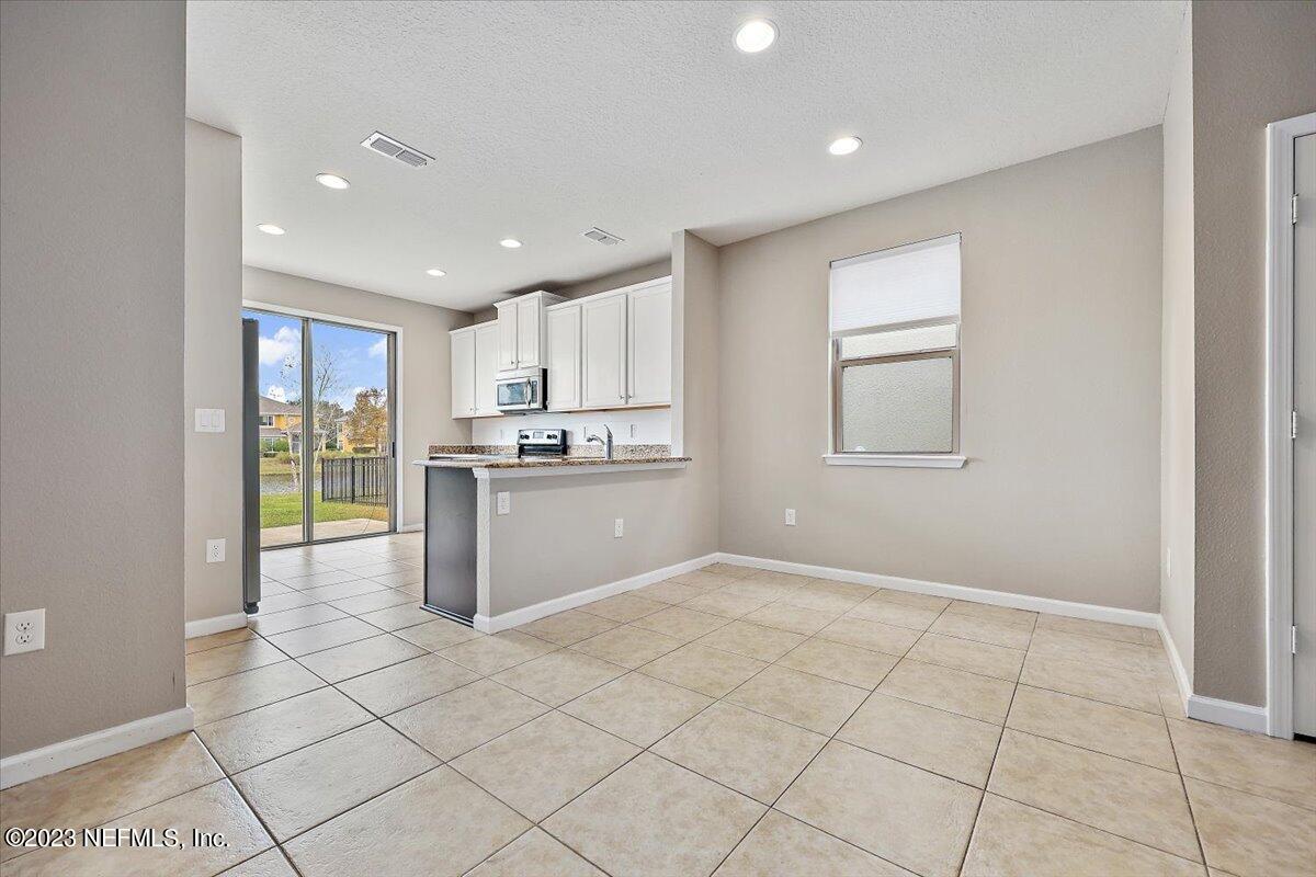 14048 CORRINE Circle