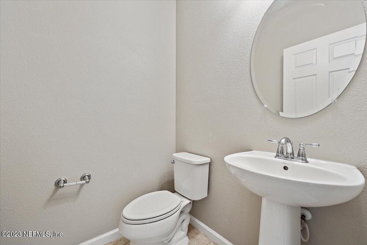 14048 CORRINE Circle