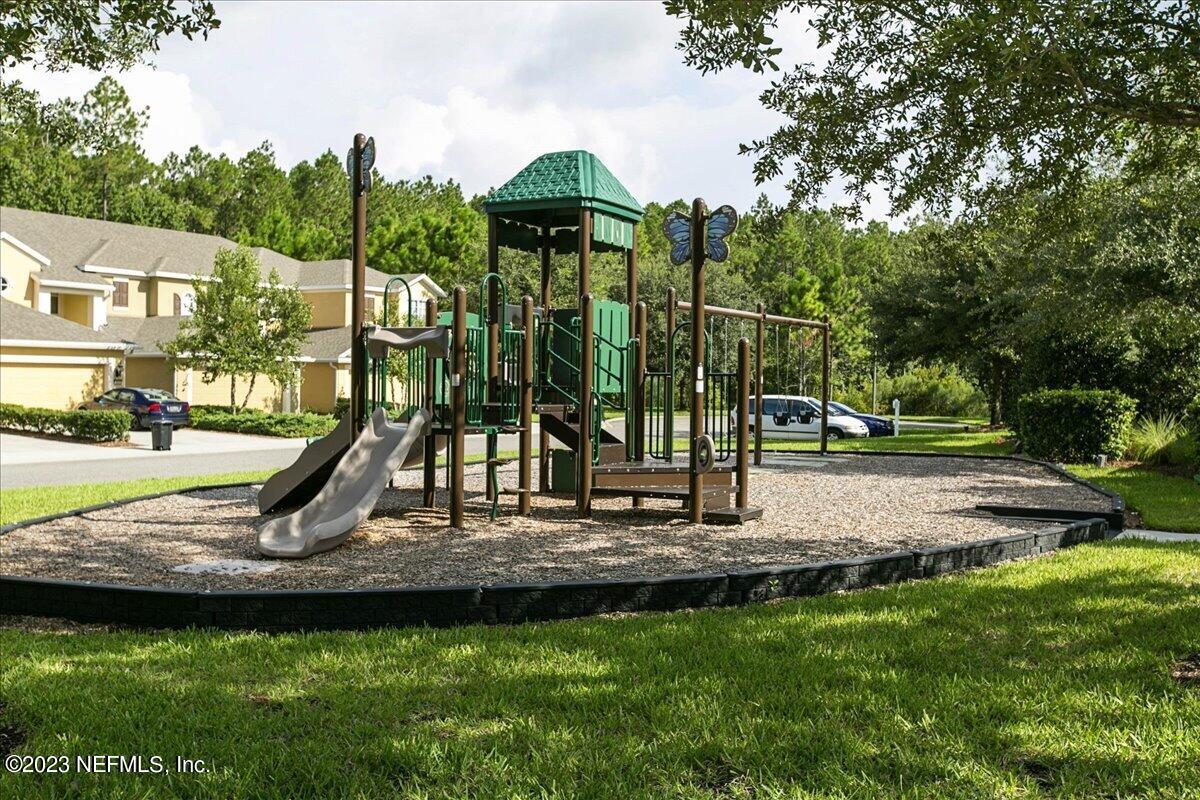 14048 CORRINE Circle