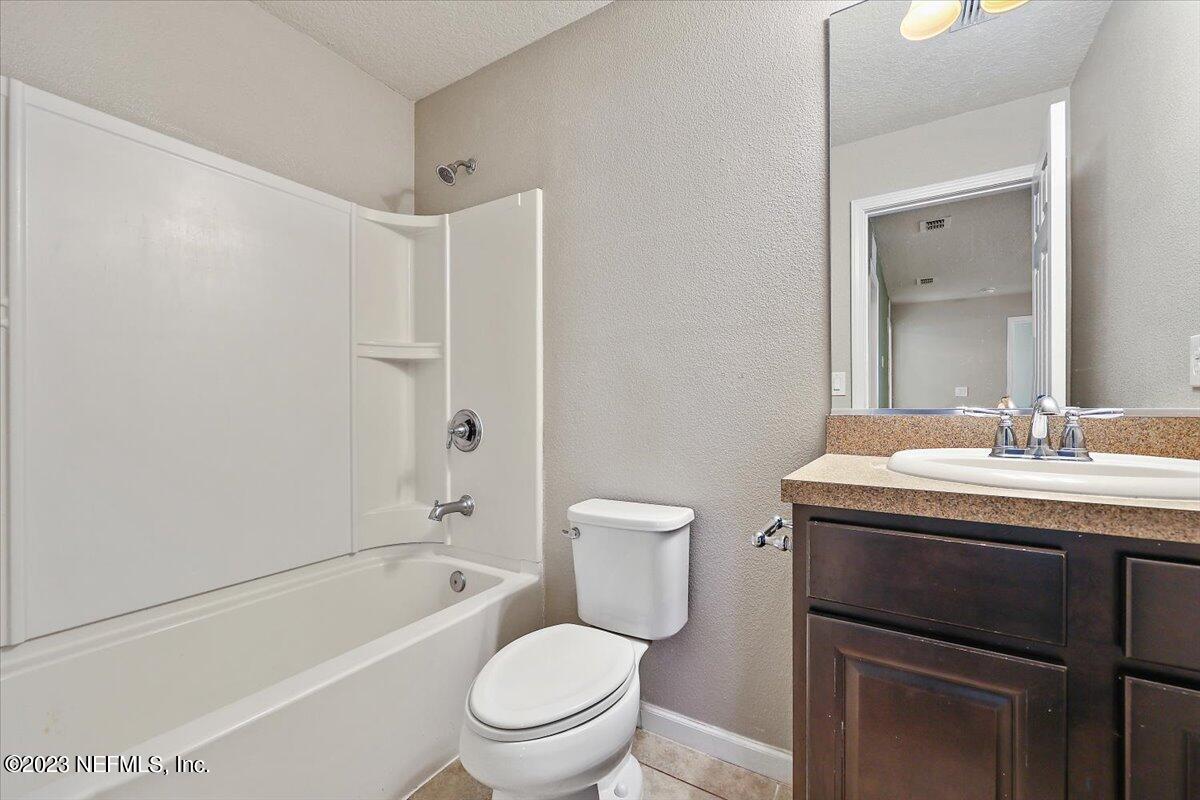 14048 CORRINE Circle