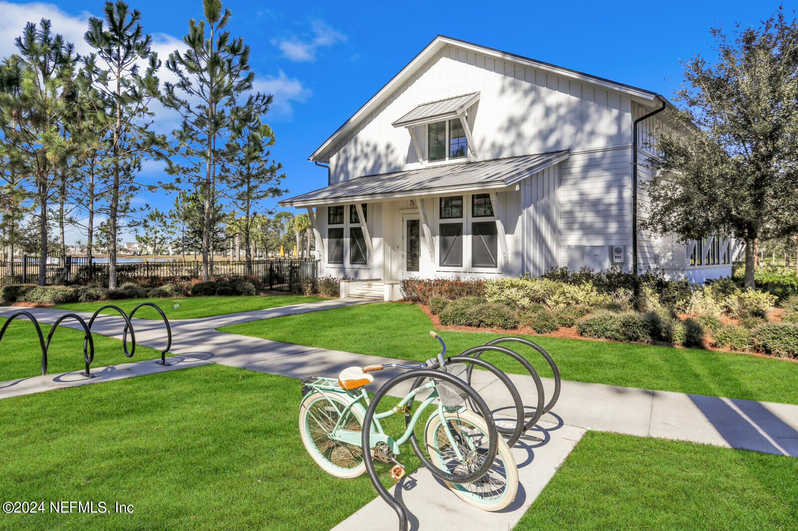 414 BACK CREEK Drive