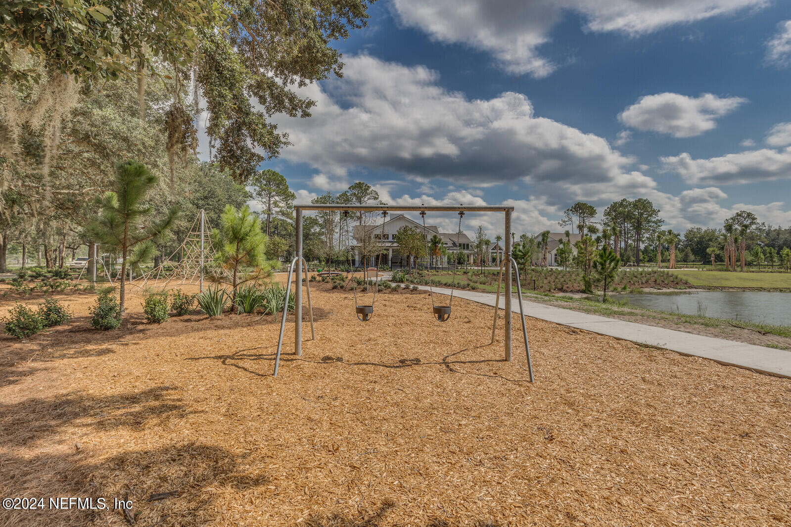 414 BACK CREEK Drive