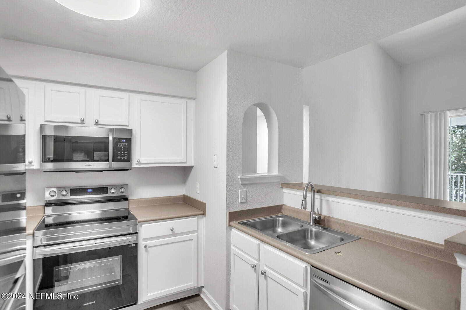 8550 TOUCHTON Road, 1222