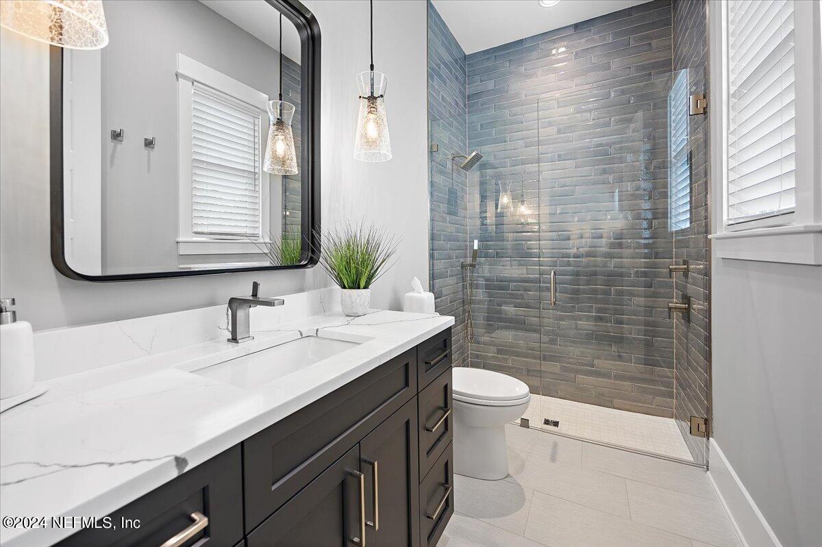 4539 HUNTERSTON Lane