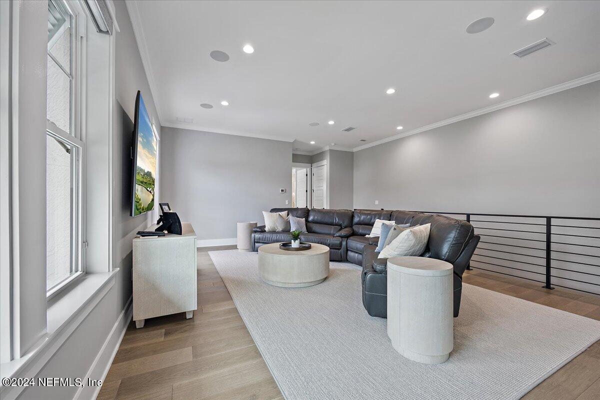 4539 HUNTERSTON Lane