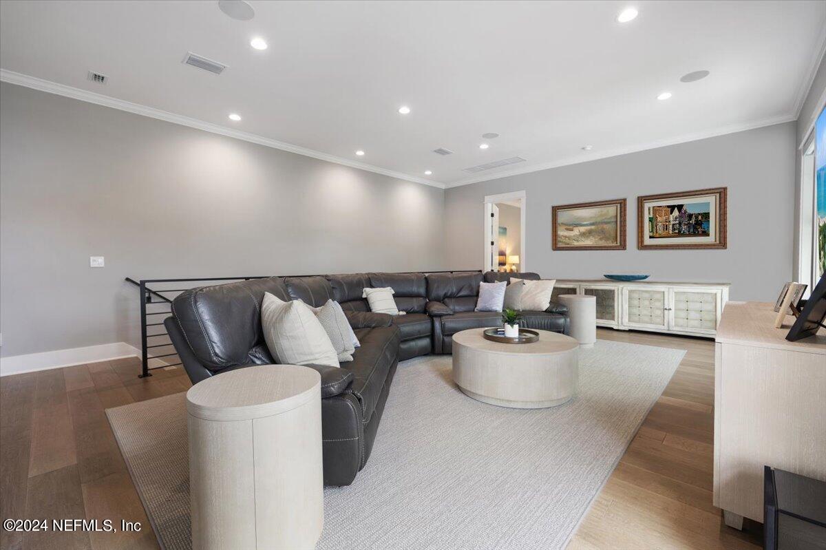 4539 HUNTERSTON Lane