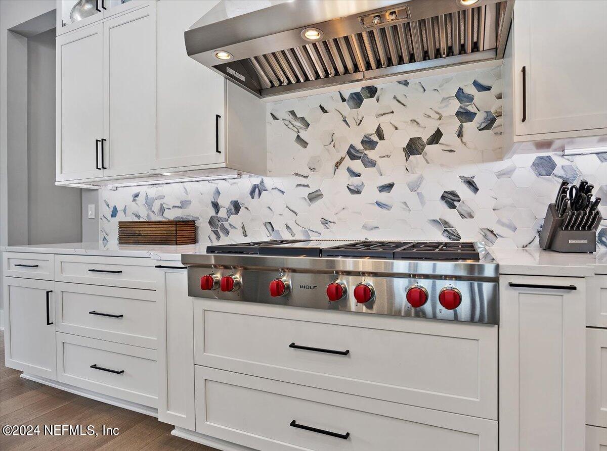 4539 HUNTERSTON Lane