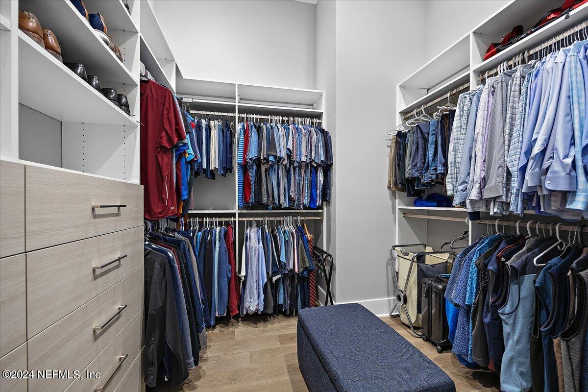 4539 HUNTERSTON Lane