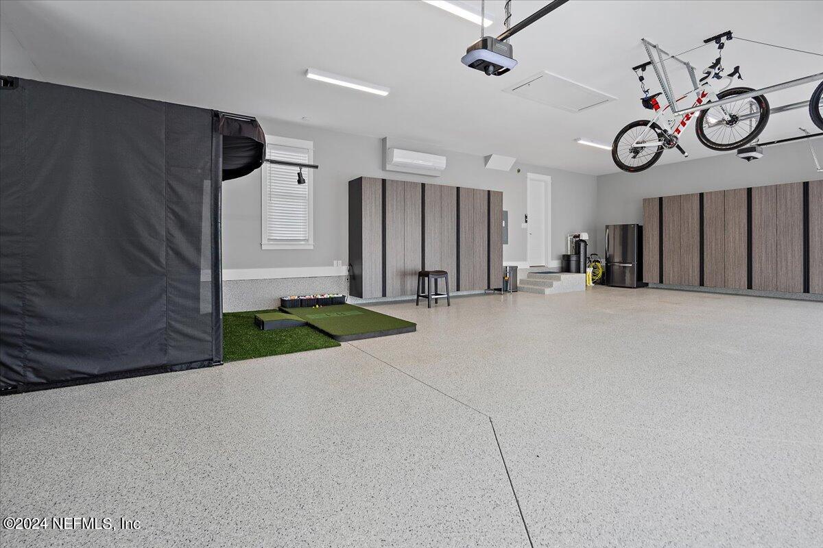 4539 HUNTERSTON Lane