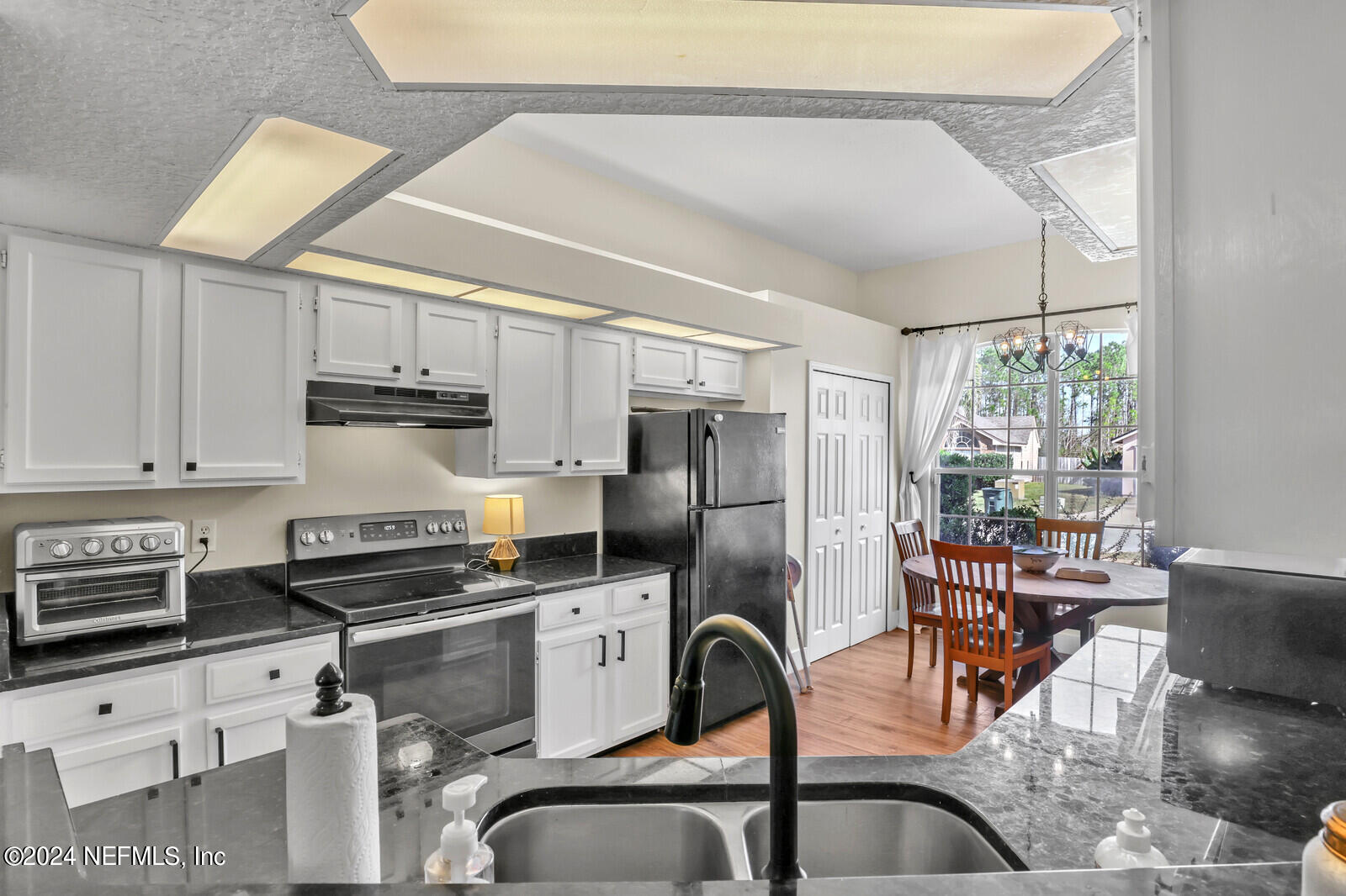 12274 COBBLEFIELD Circle N