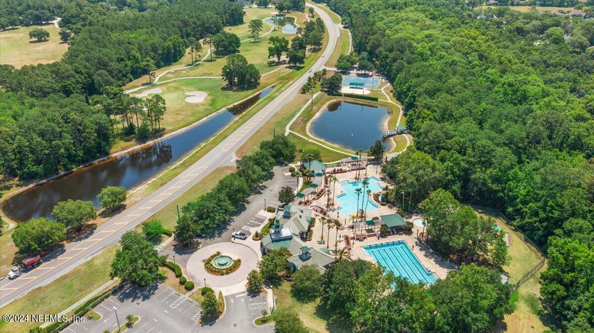 1217 EDGEWATER Drive