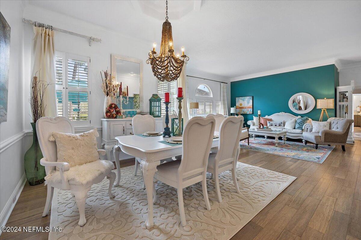 1217 EDGEWATER Drive