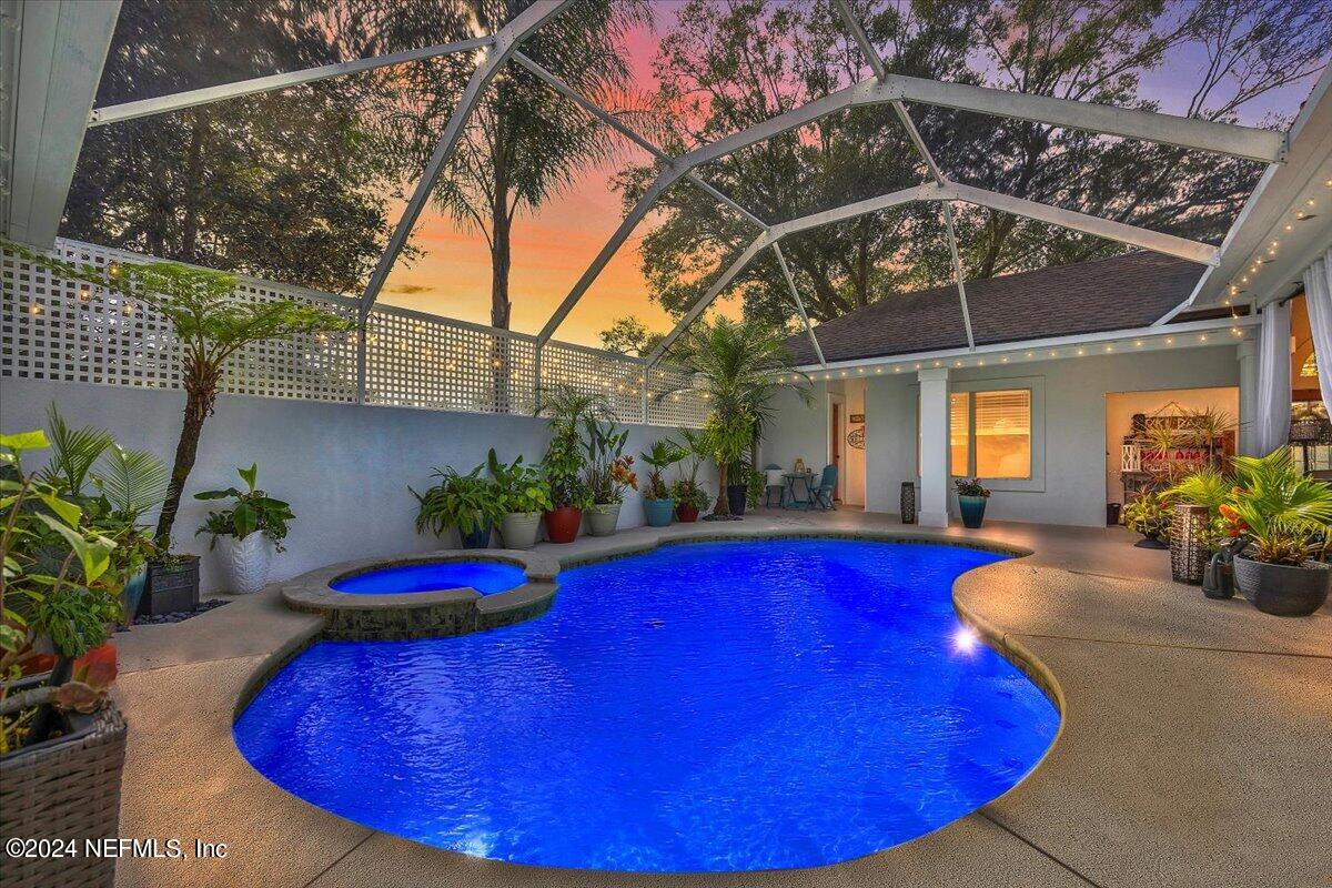 1217 EDGEWATER Drive