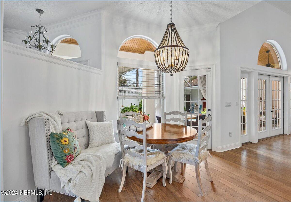 1217 EDGEWATER Drive