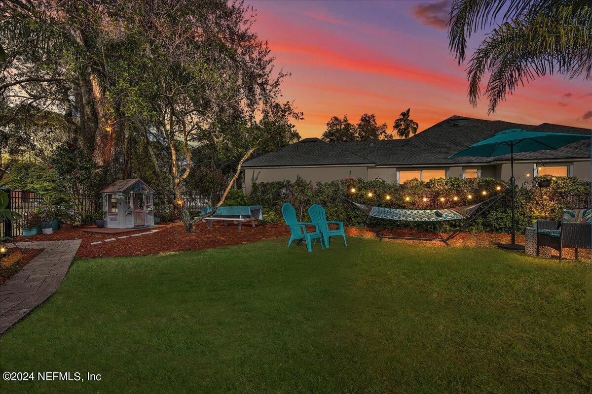 1217 EDGEWATER Drive