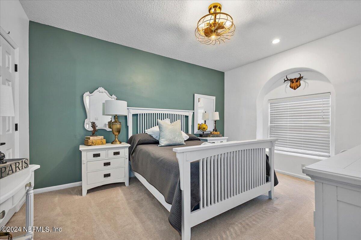 1217 EDGEWATER Drive