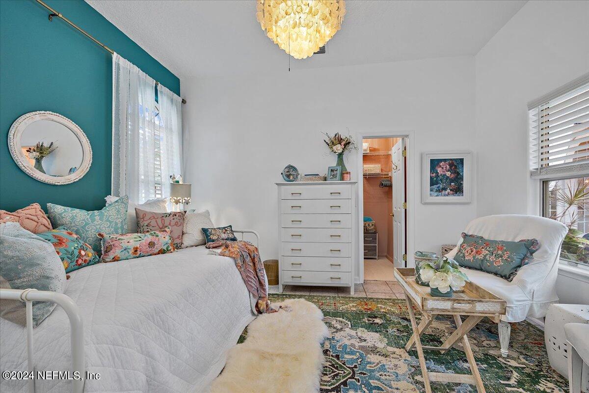 1217 EDGEWATER Drive