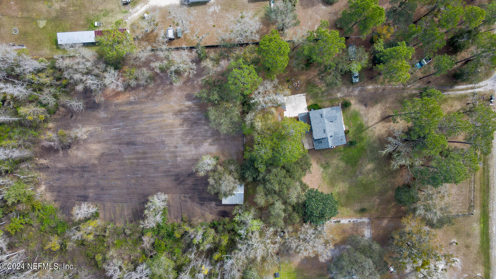 5860 COUNTY ROAD 208