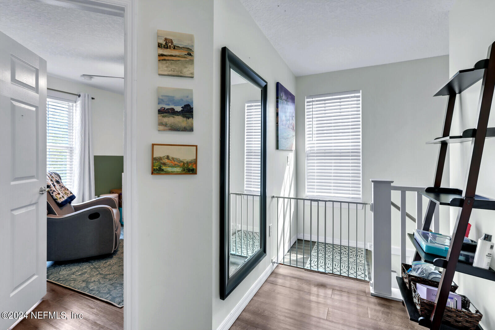 15 S TWIN MAPLE Road