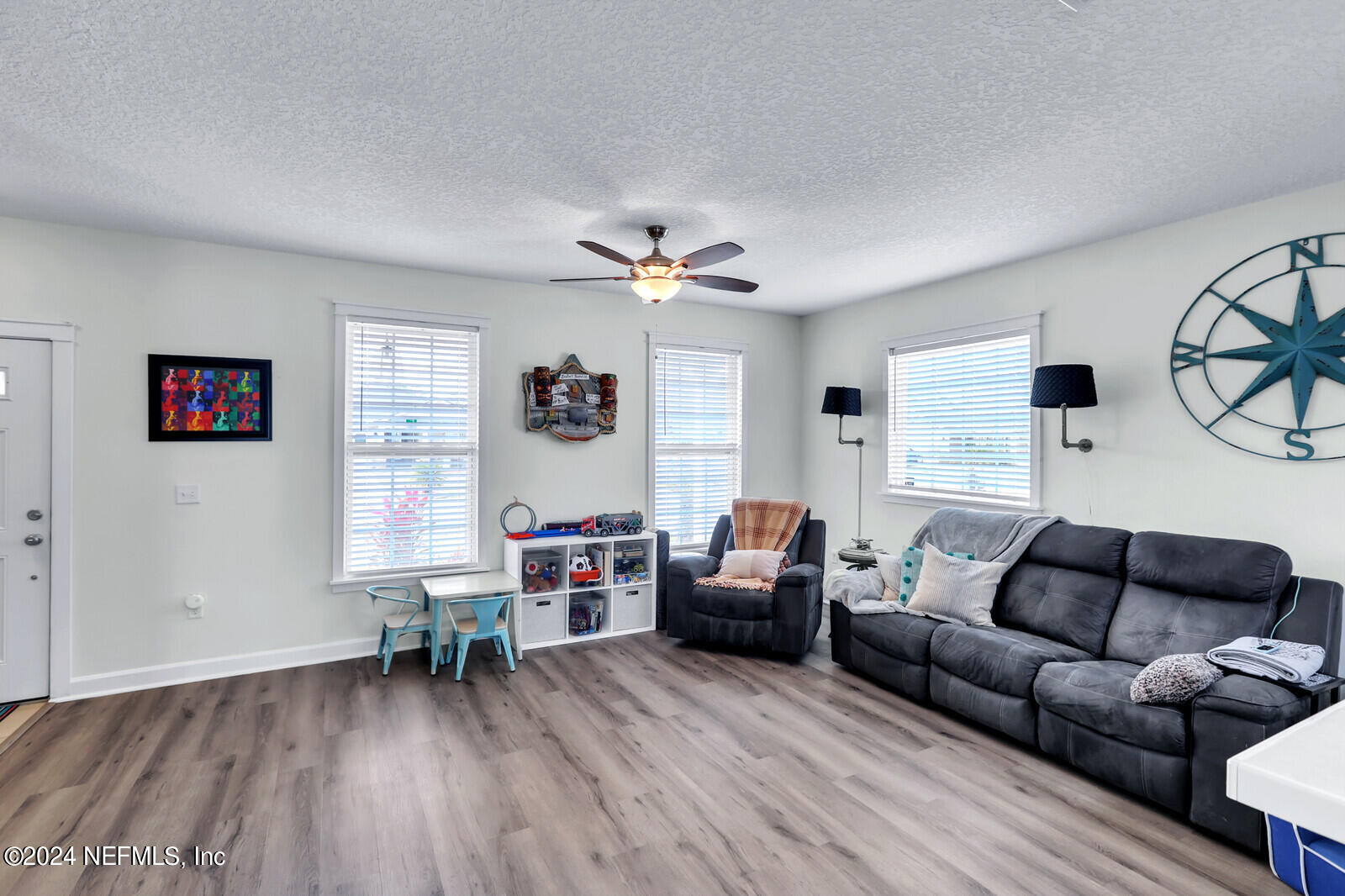 15 S TWIN MAPLE Road