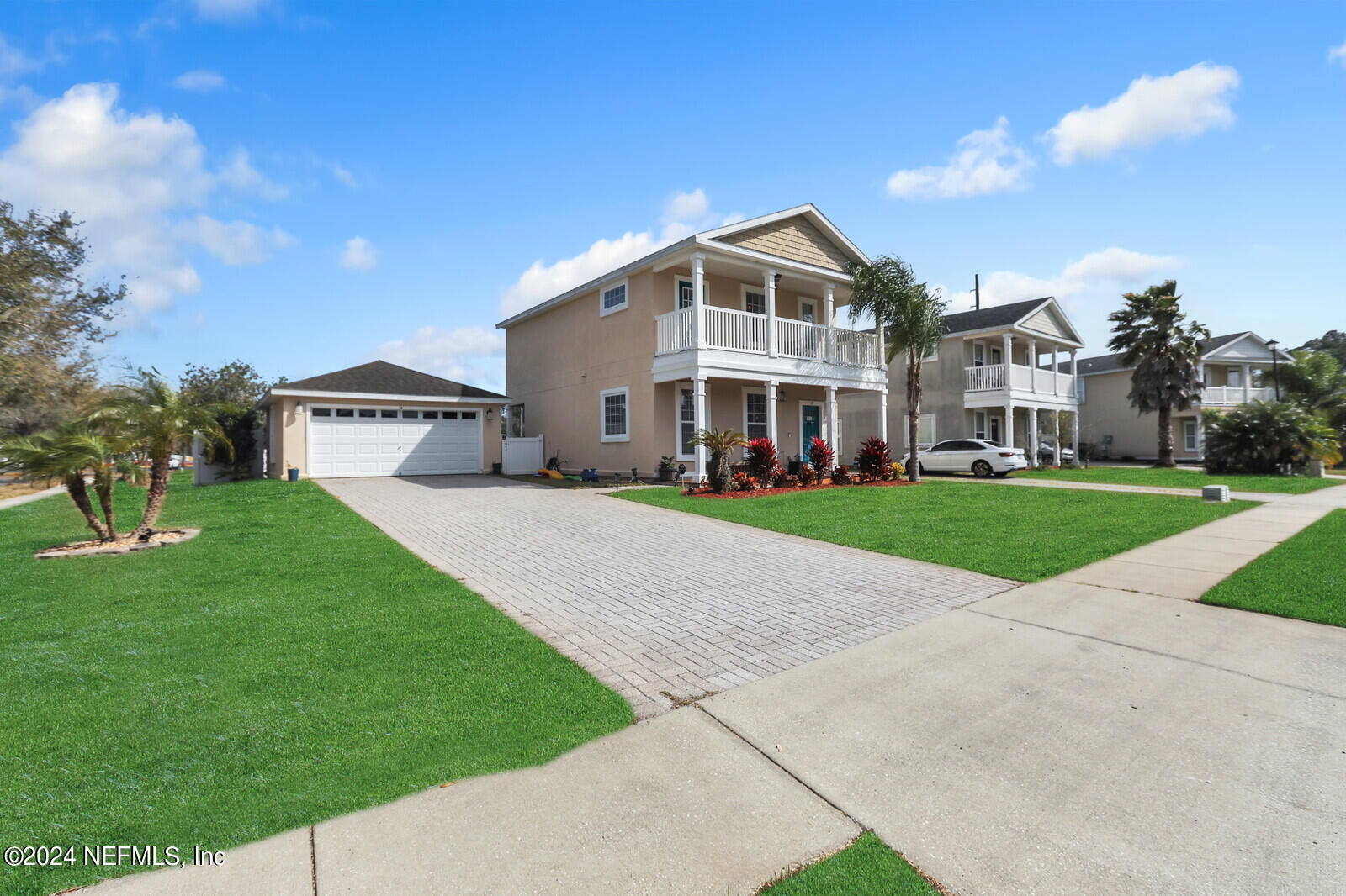 15 S TWIN MAPLE Road