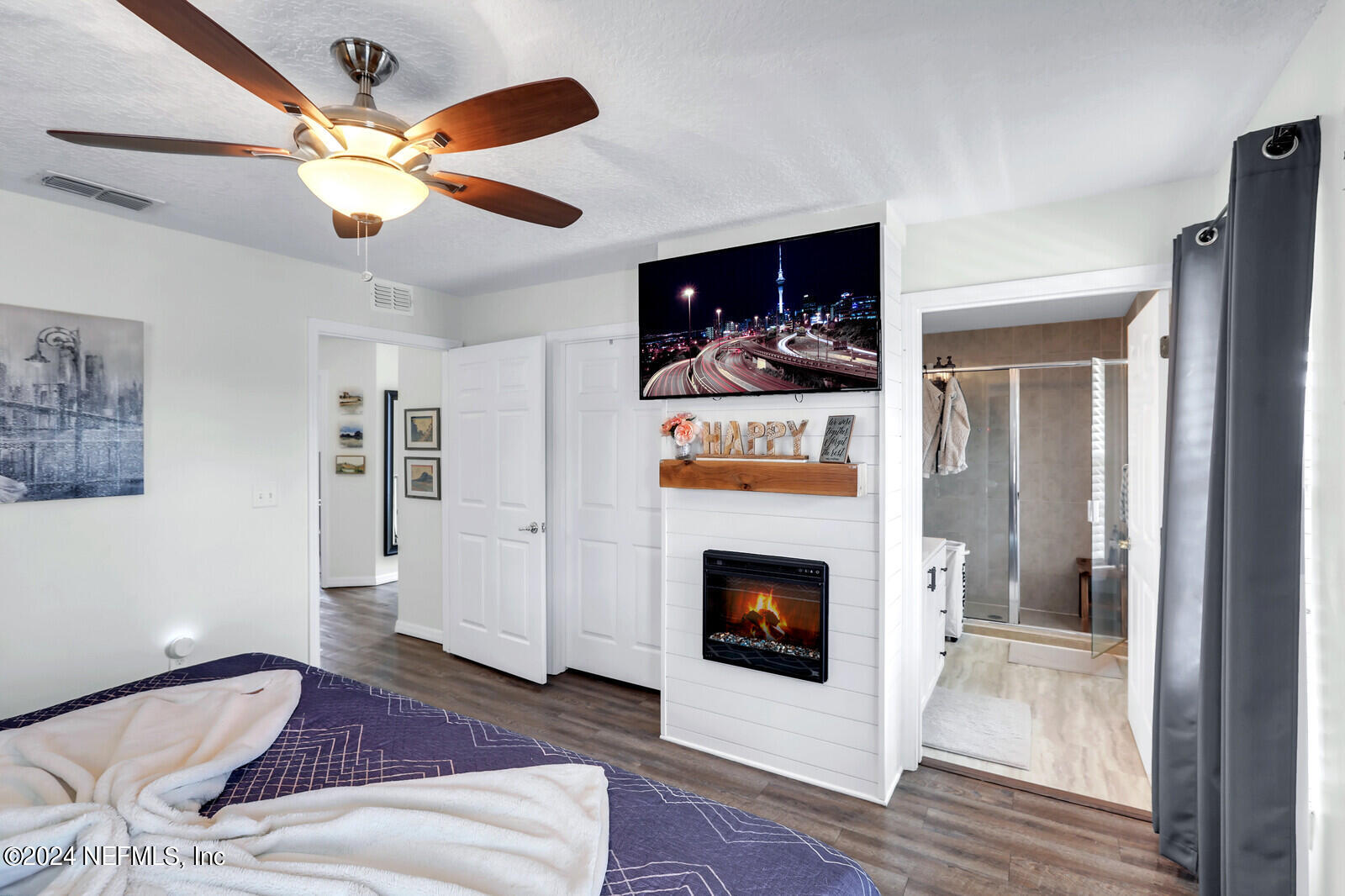 15 S TWIN MAPLE Road