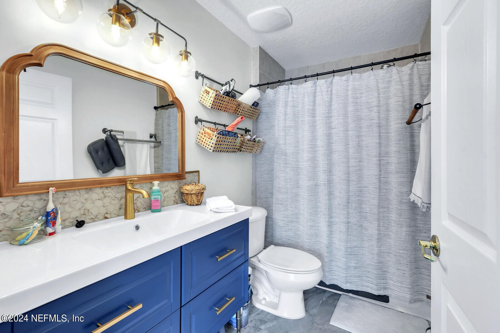 15 S TWIN MAPLE Road