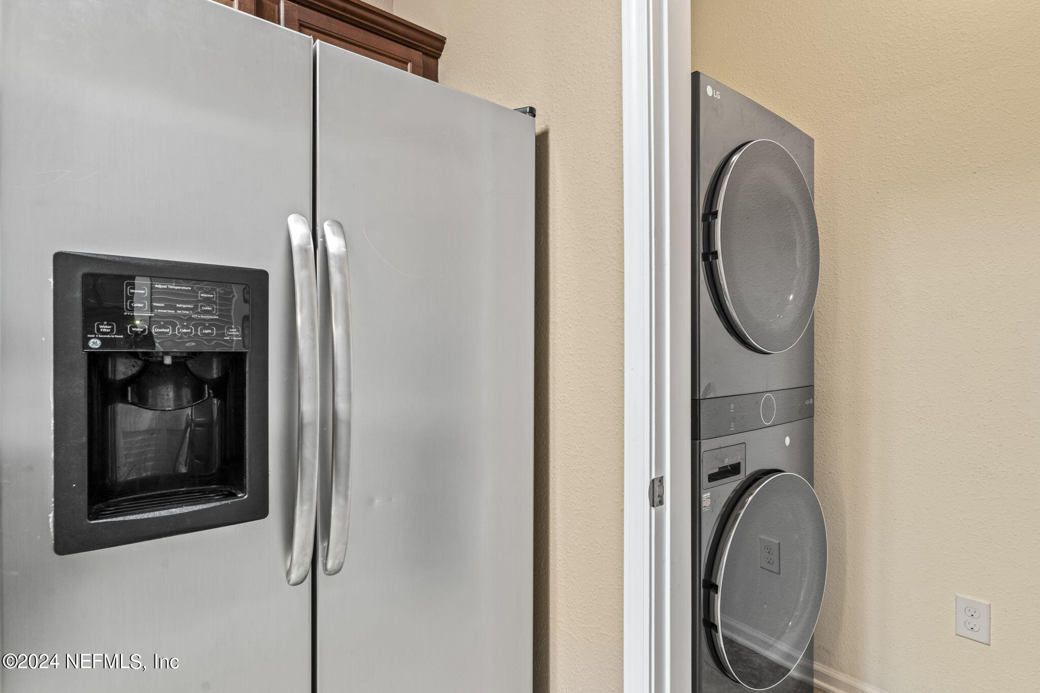 4911 KEY LIME Drive, 204