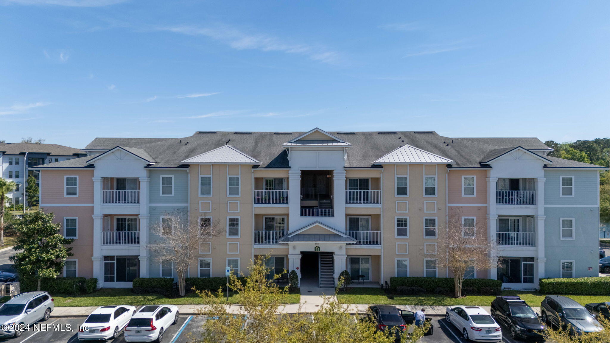 4911 KEY LIME Drive, 204