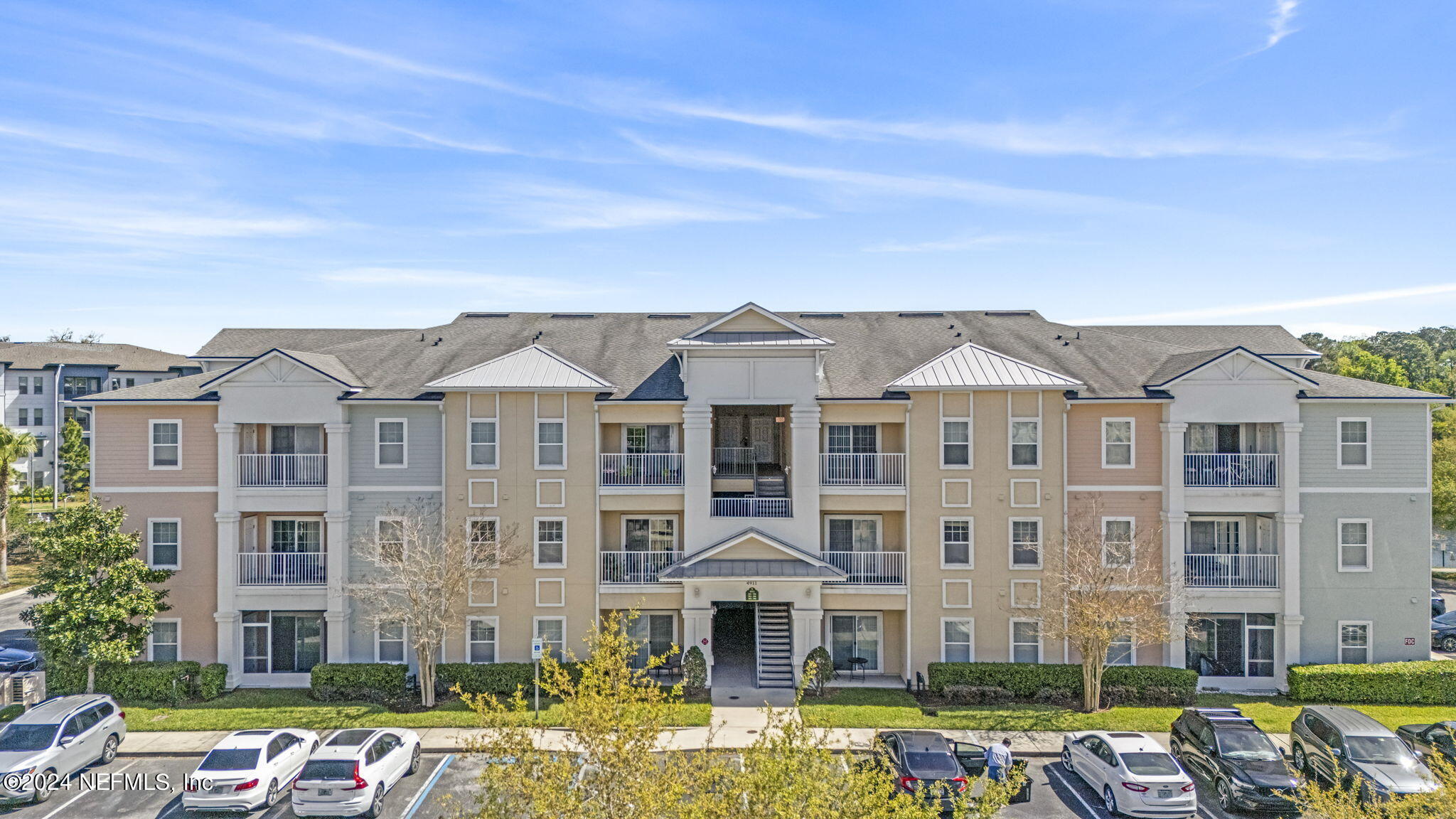 4911 KEY LIME Drive, 204