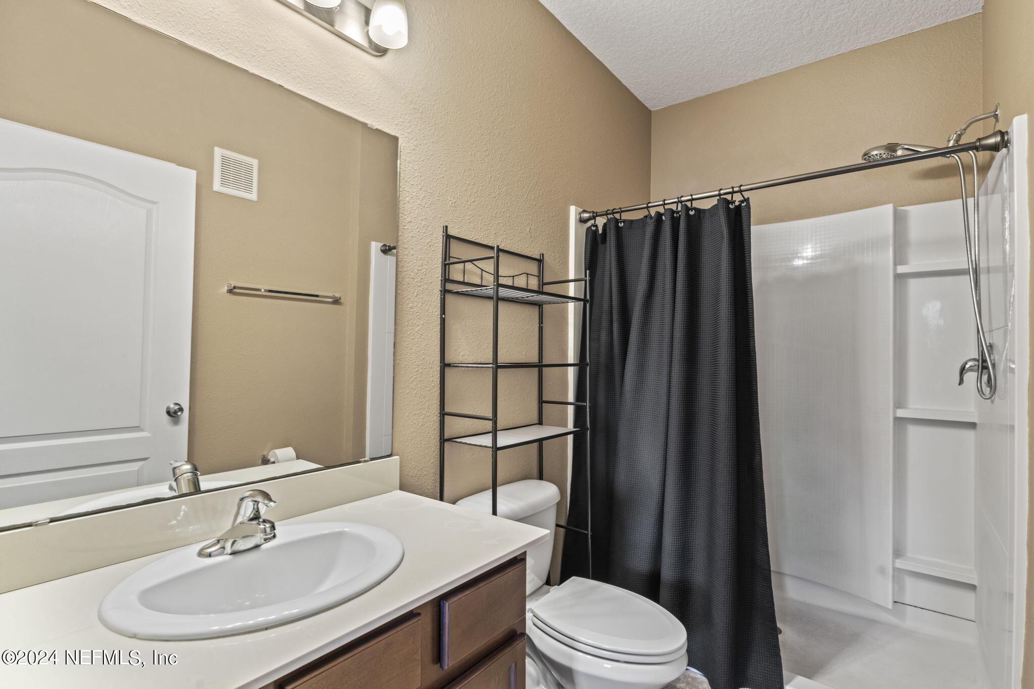 4911 KEY LIME Drive, 204