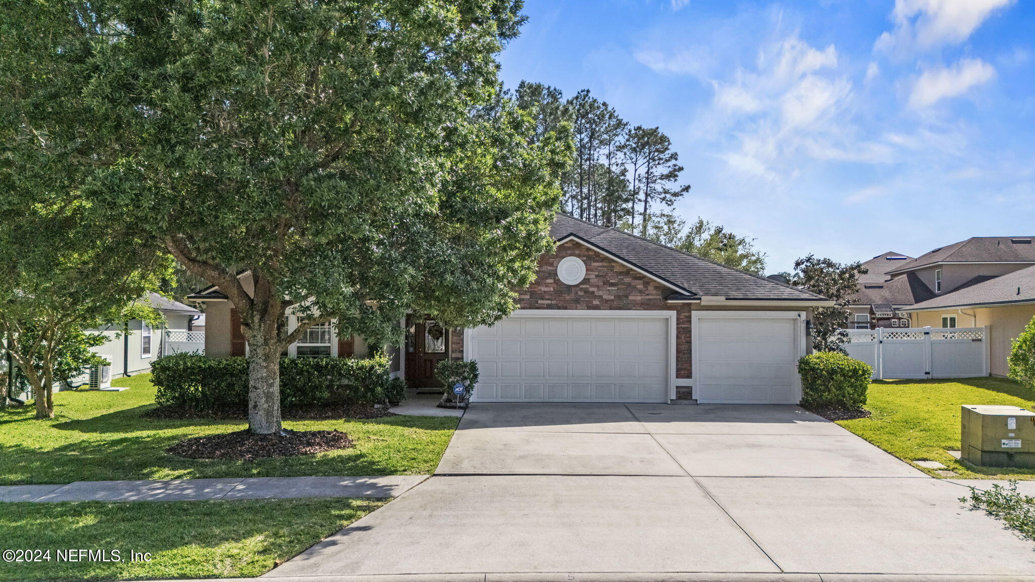 149 MAHOGANY BAY Drive, St. Johns