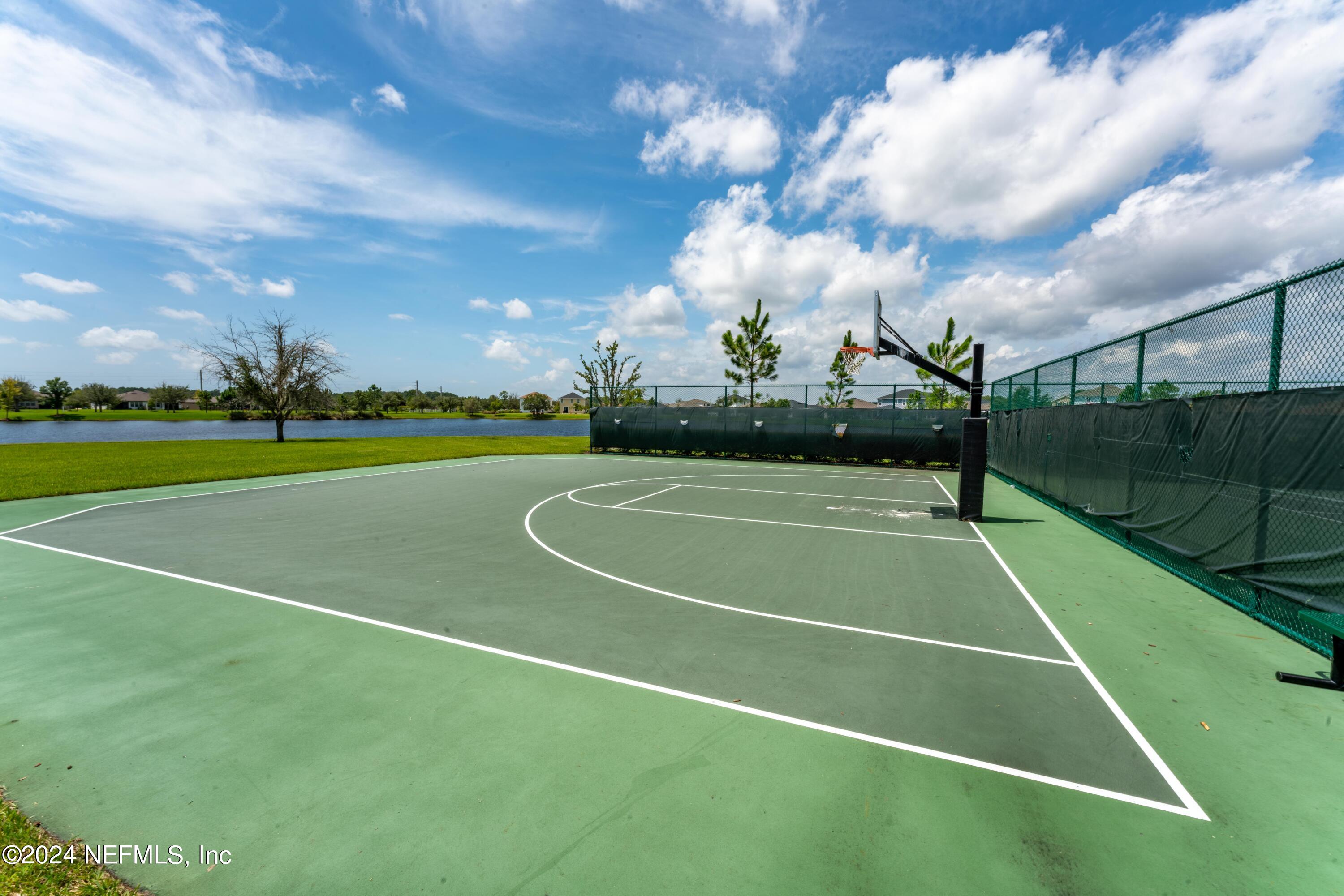 220 SUNDOWN COVEY Trail