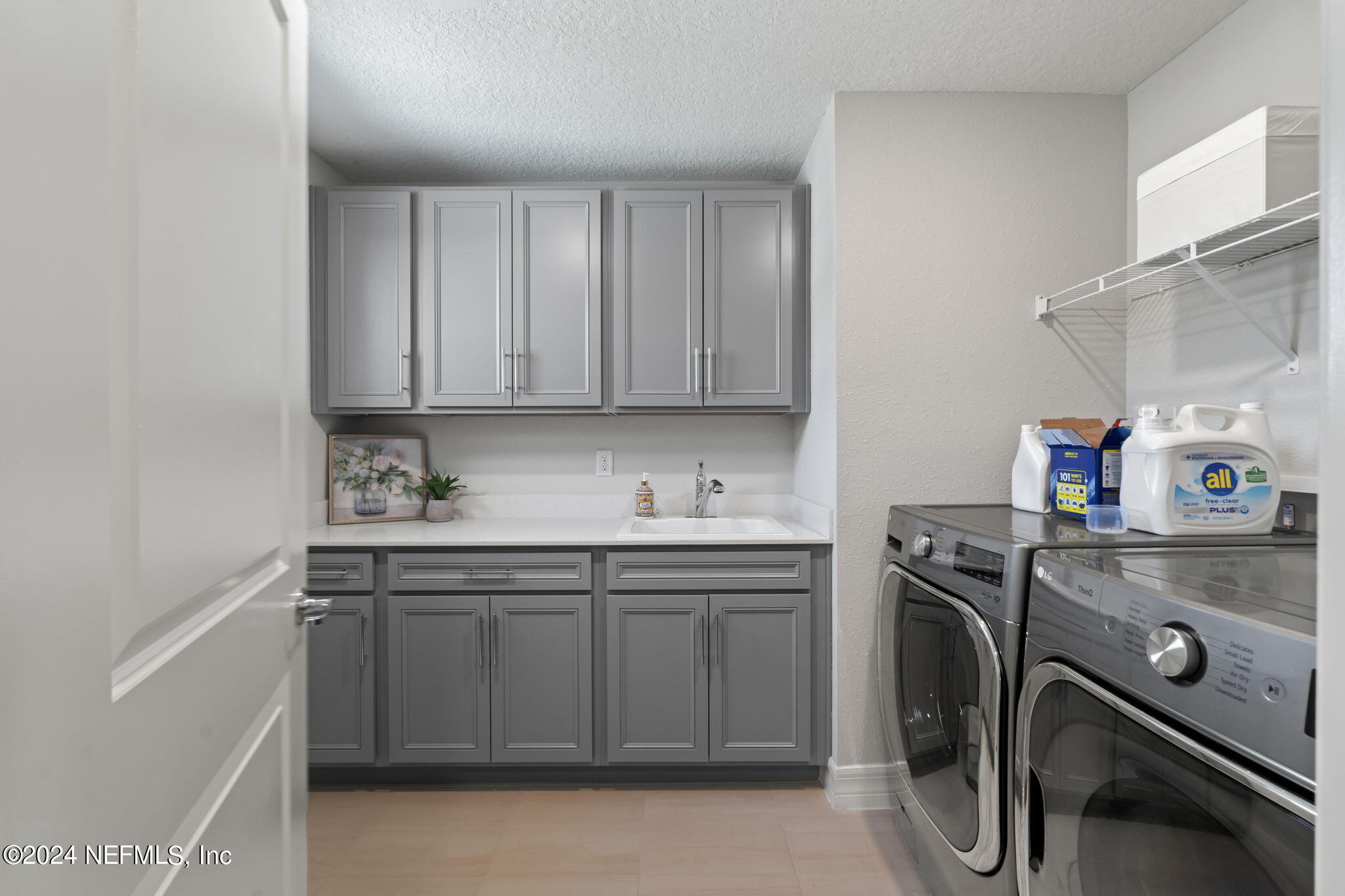 220 SUNDOWN COVEY Trail