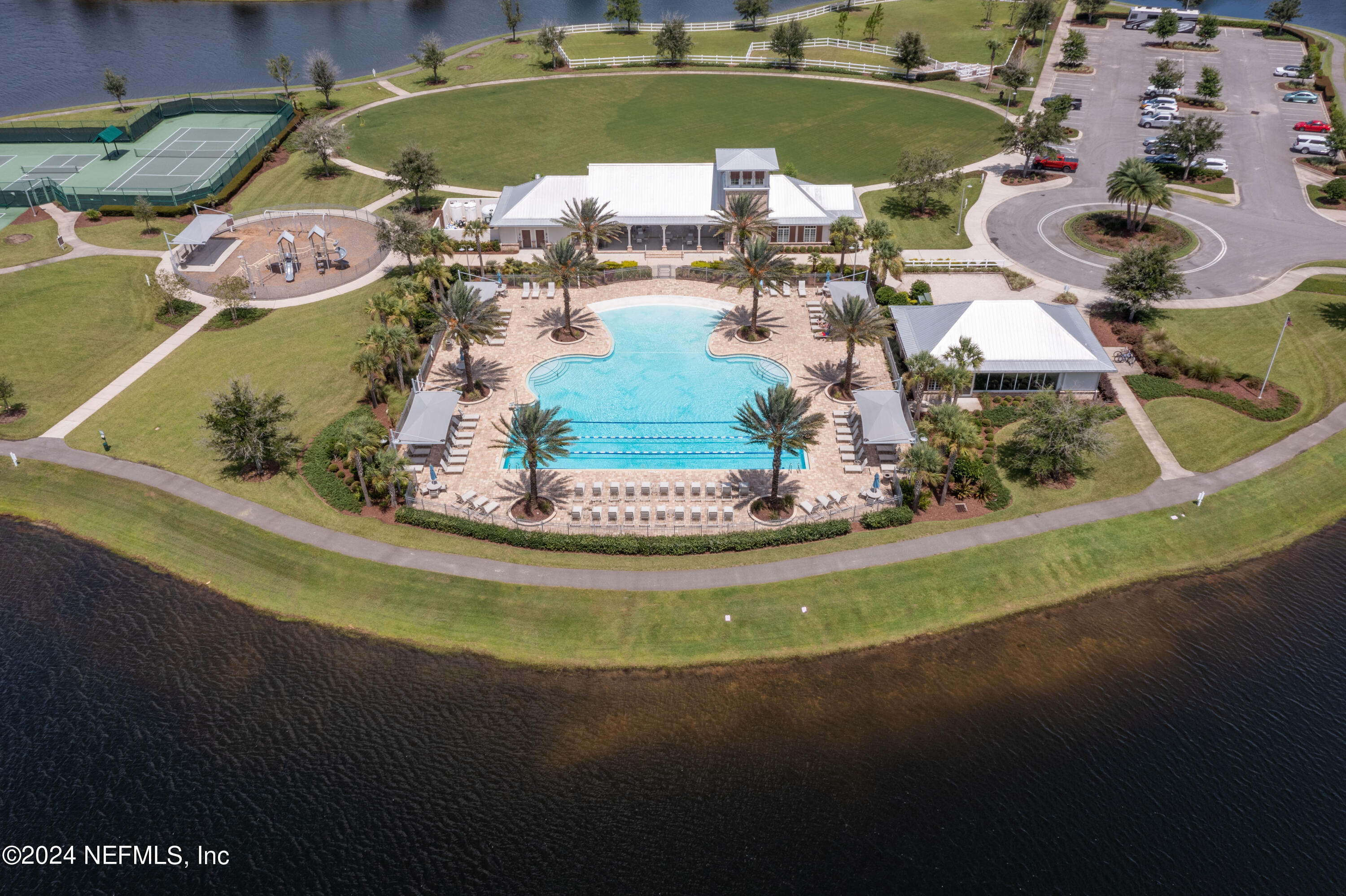 220 SUNDOWN COVEY Trail