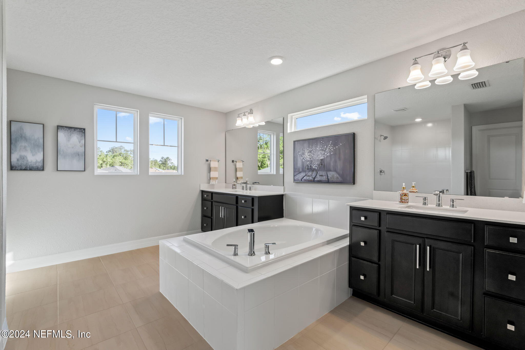 220 SUNDOWN COVEY Trail