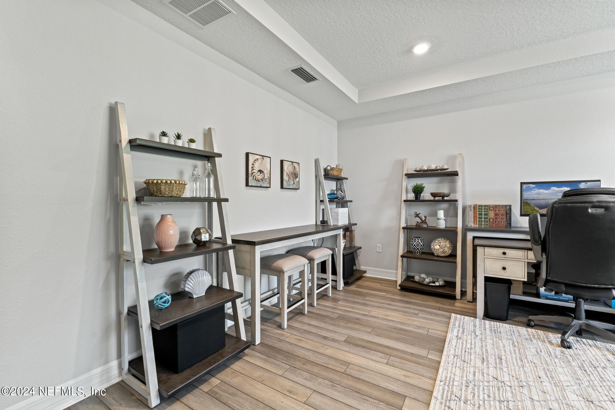 220 SUNDOWN COVEY Trail