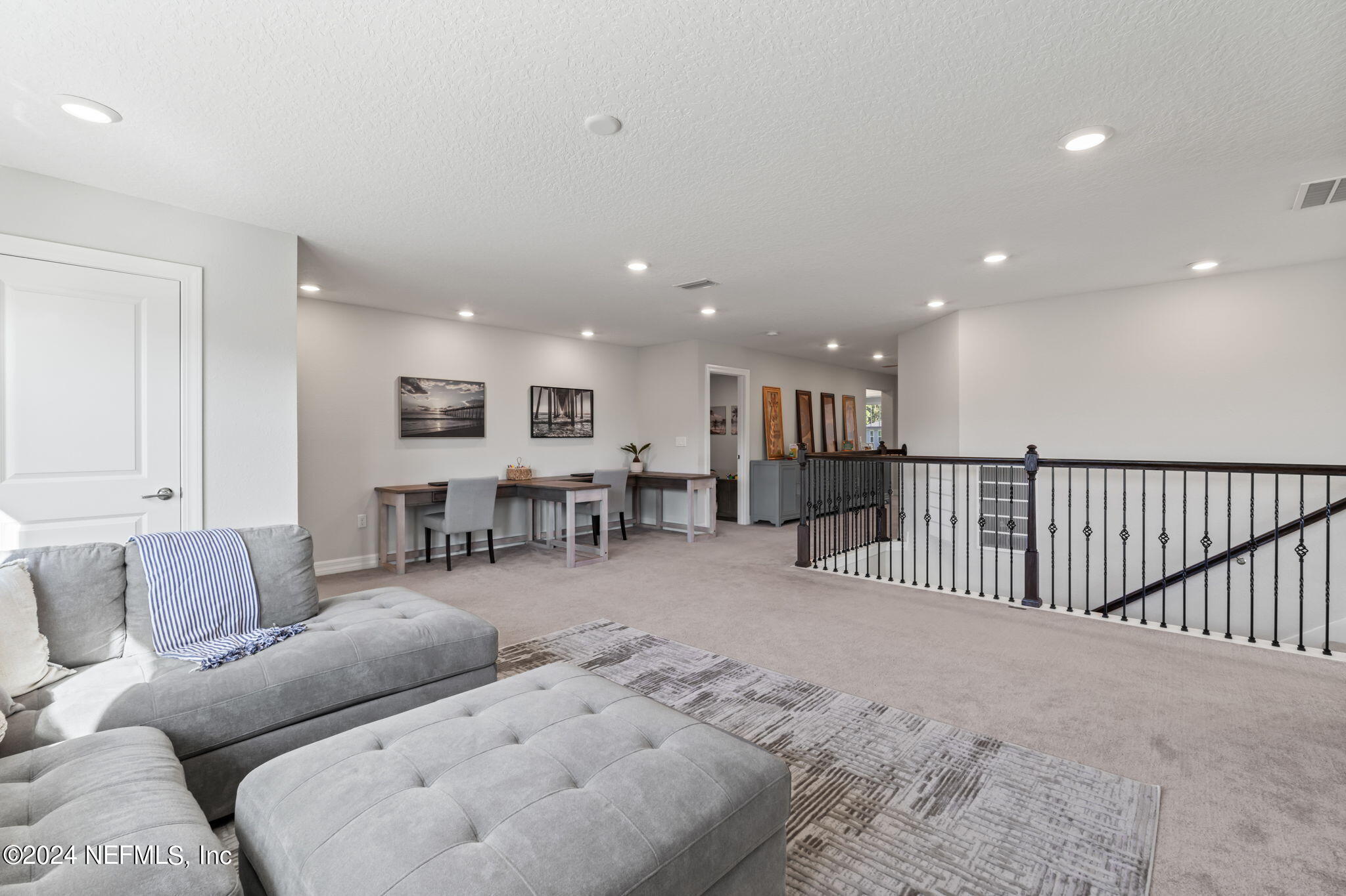 220 SUNDOWN COVEY Trail