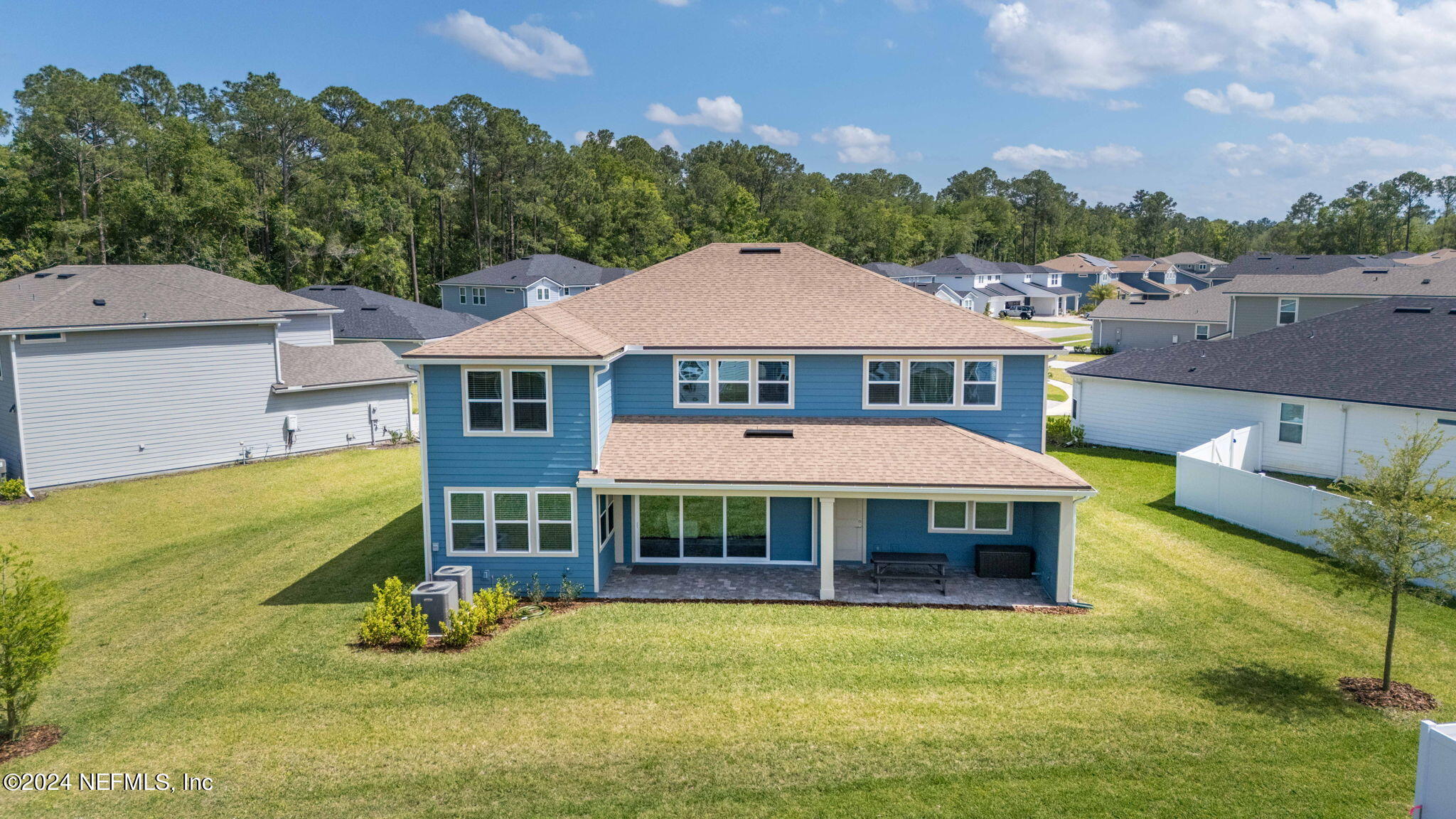 220 SUNDOWN COVEY Trail