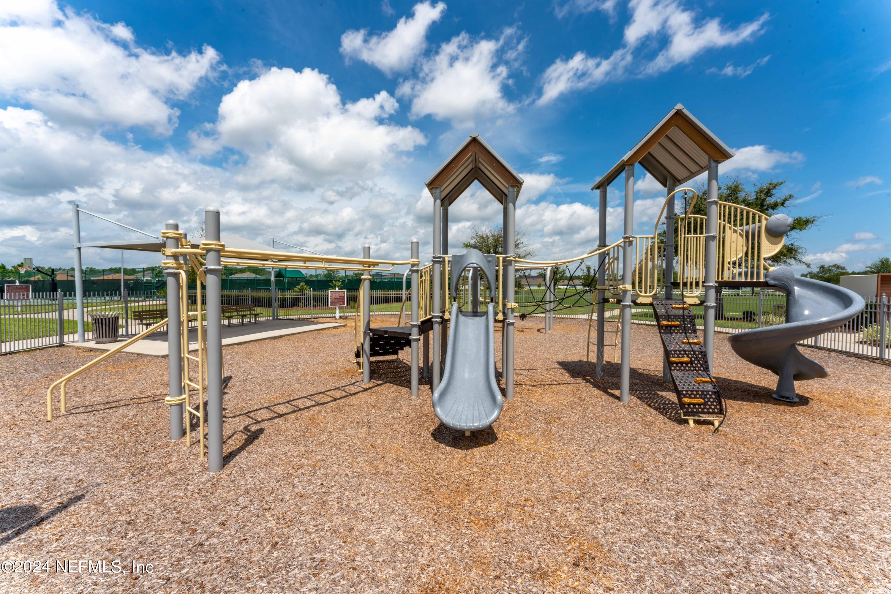 220 SUNDOWN COVEY Trail