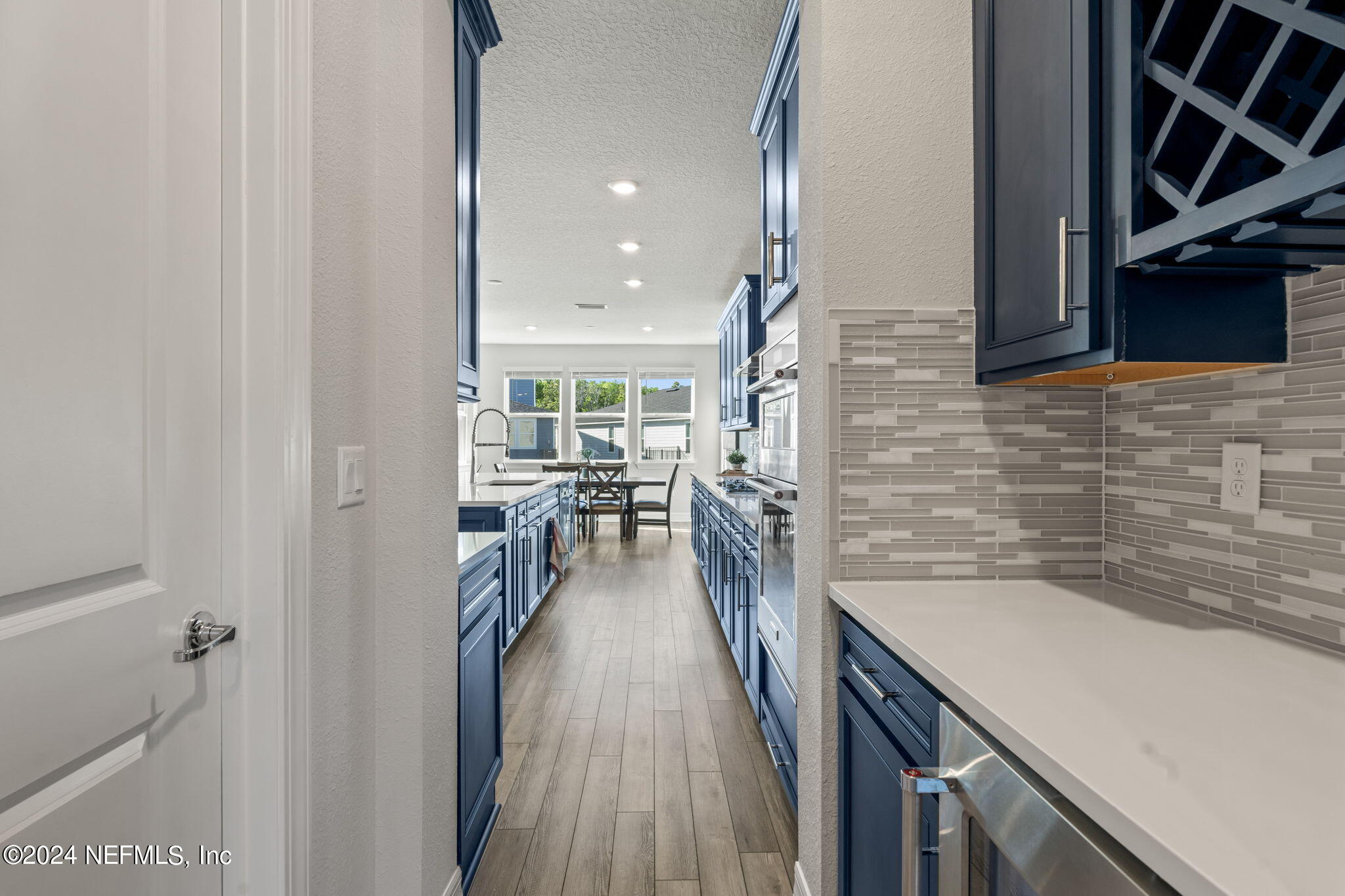 220 SUNDOWN COVEY Trail