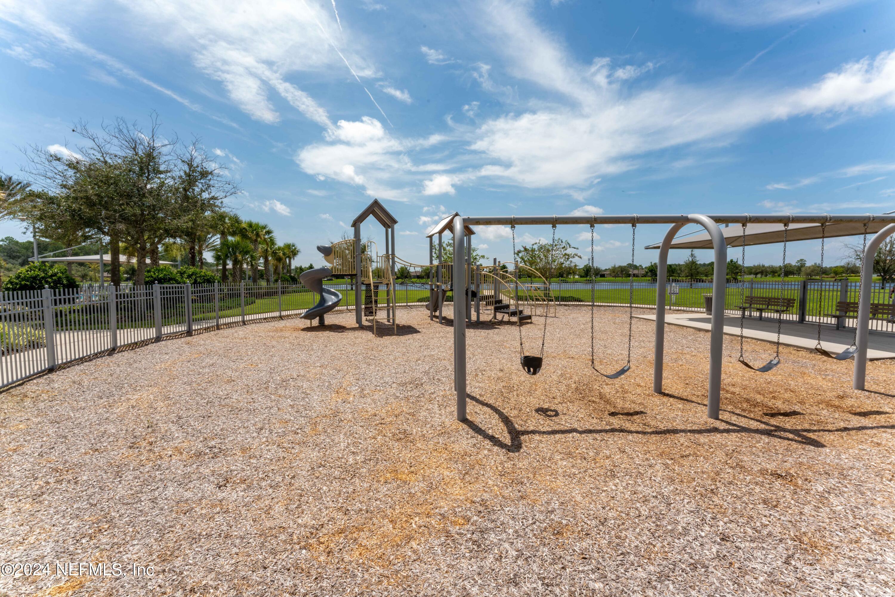 220 SUNDOWN COVEY Trail