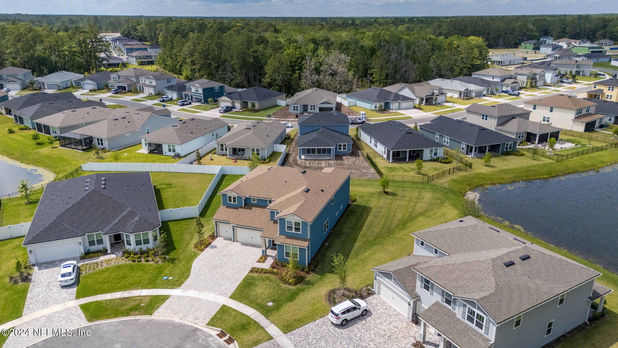 220 SUNDOWN COVEY Trail